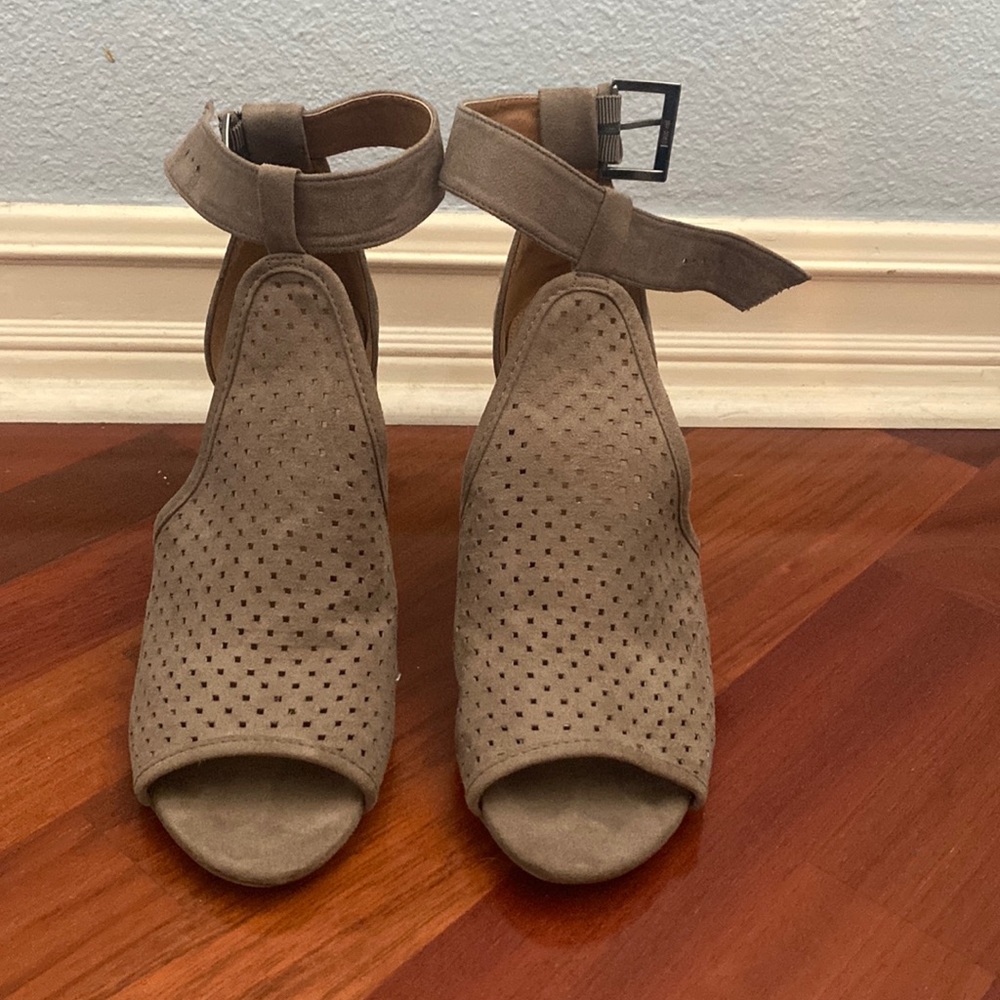 Gray high heels